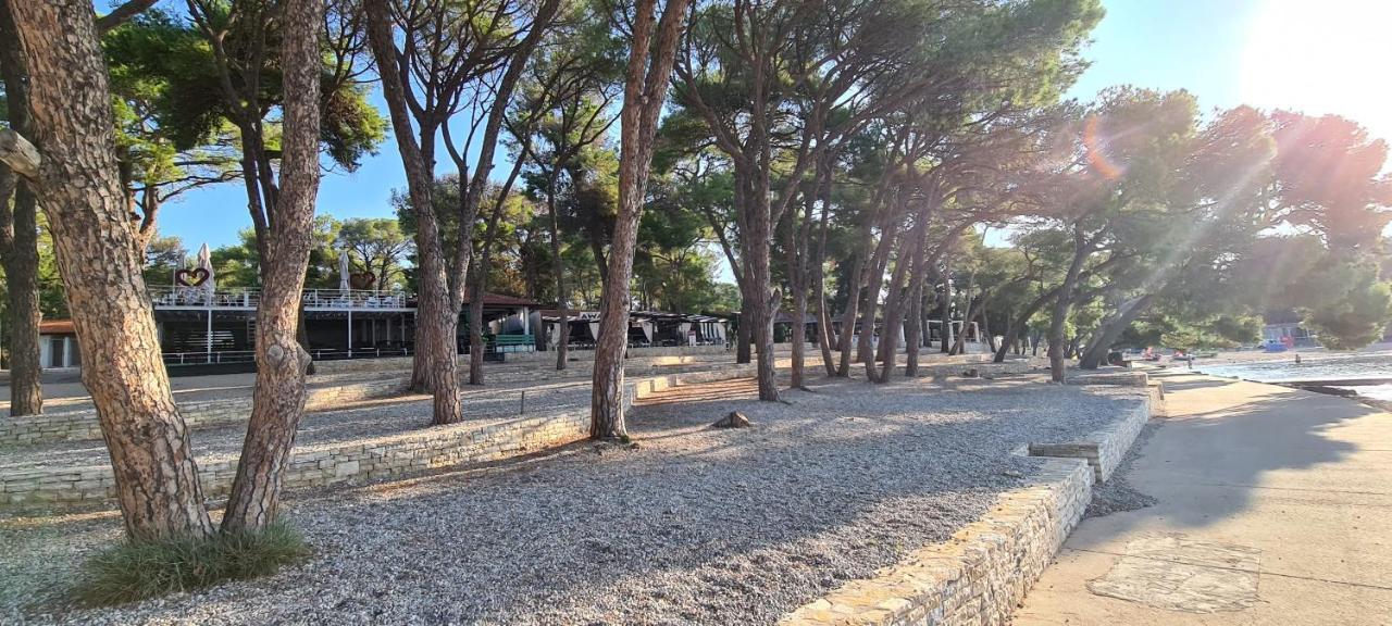 Mobile Home Noa Biograd Na Moru Buitenkant foto